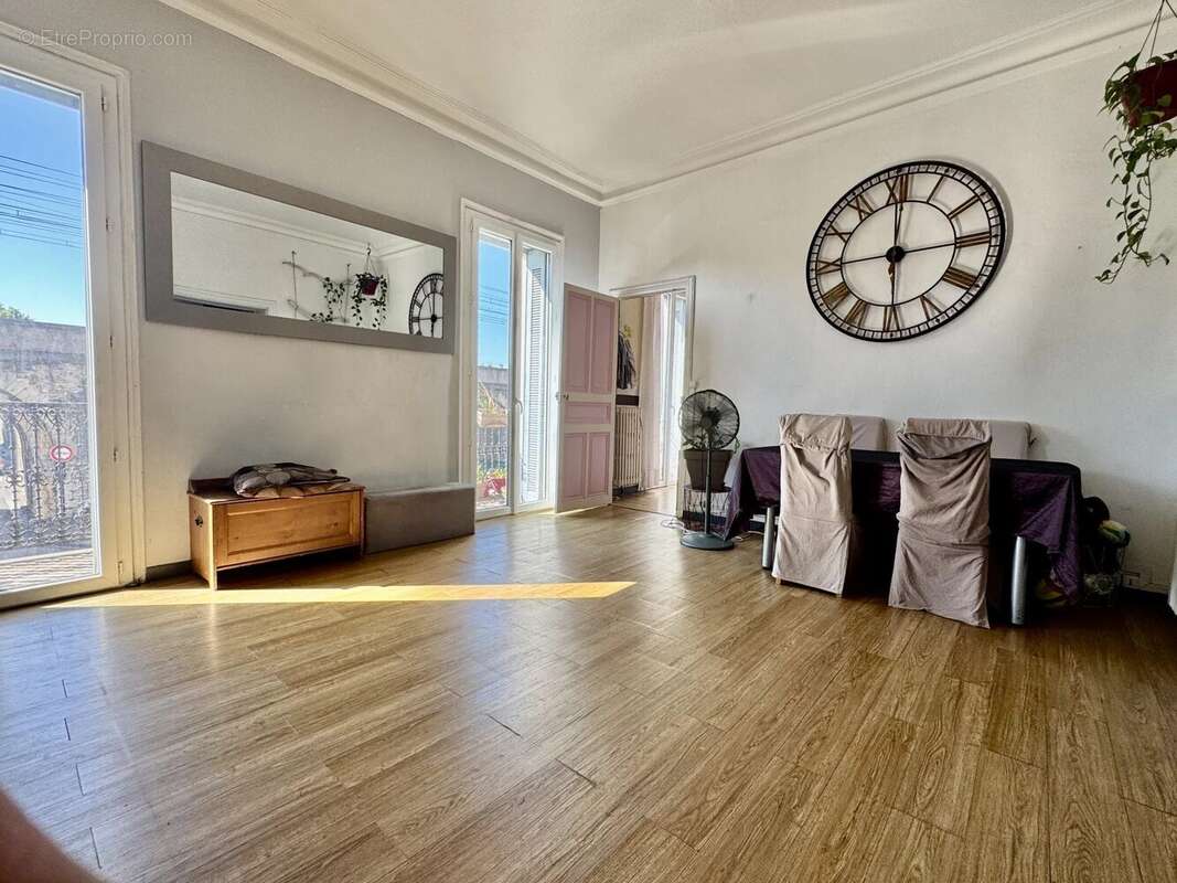 Appartement à NIMES