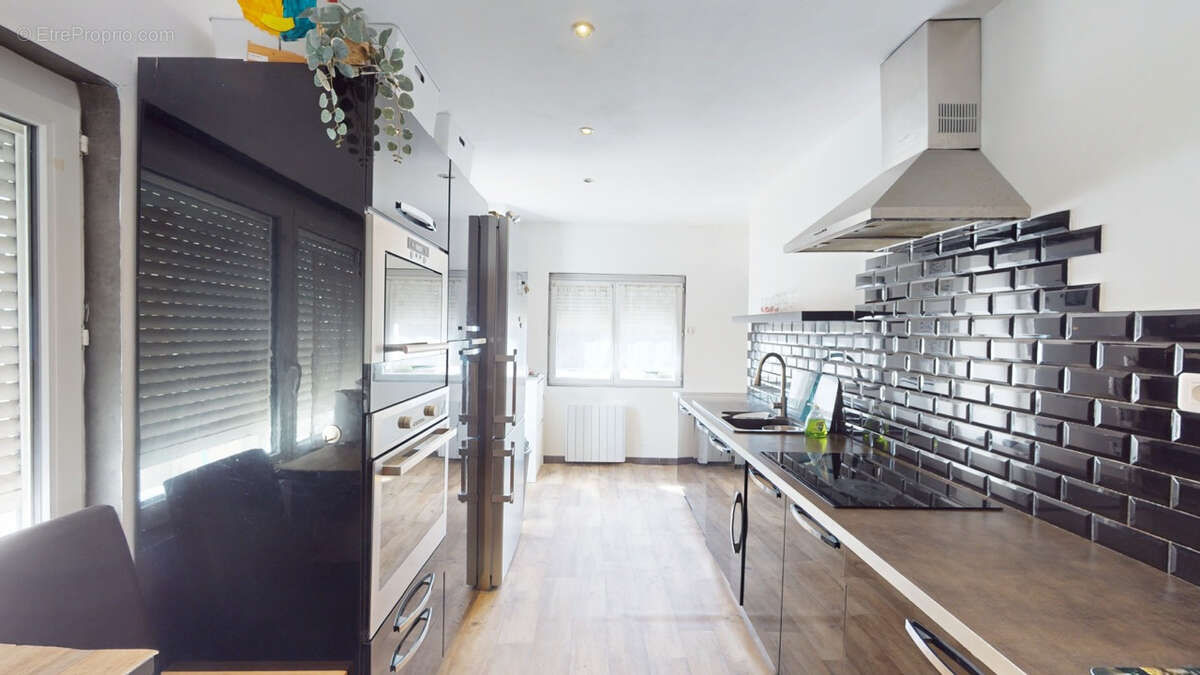 Maison à VILLARD-BONNOT