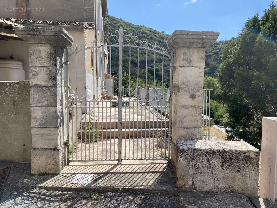 Maison à LASTOURS