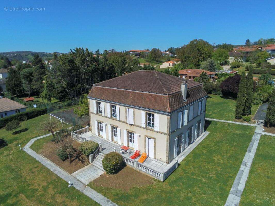 Maison à FIGEAC
