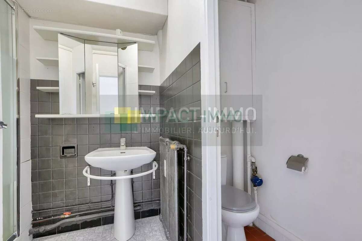 Appartement à LEVALLOIS-PERRET