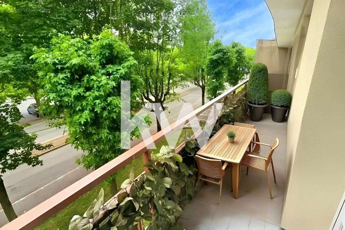 Appartement à MAUREPAS