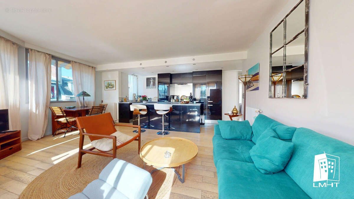 Appartement à PARIS-15E