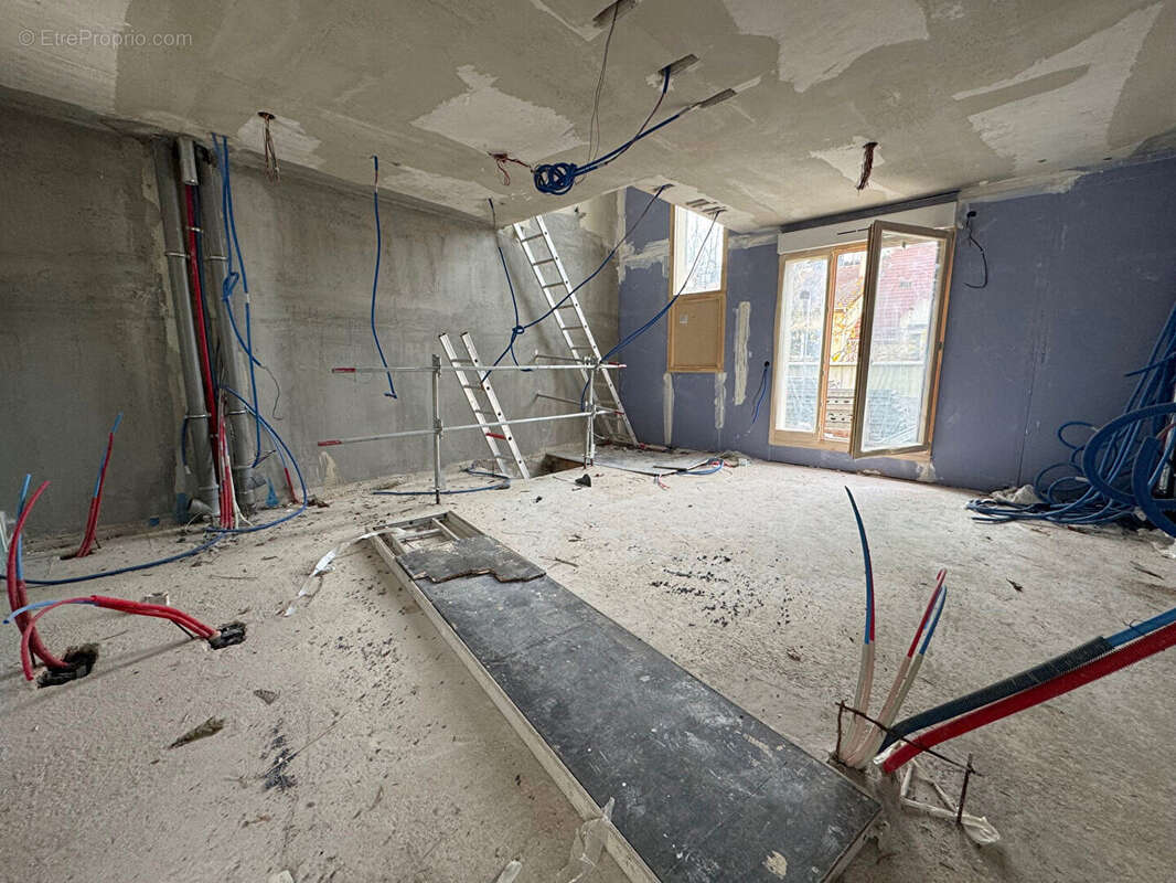 Maison à ASNIERES-SUR-SEINE