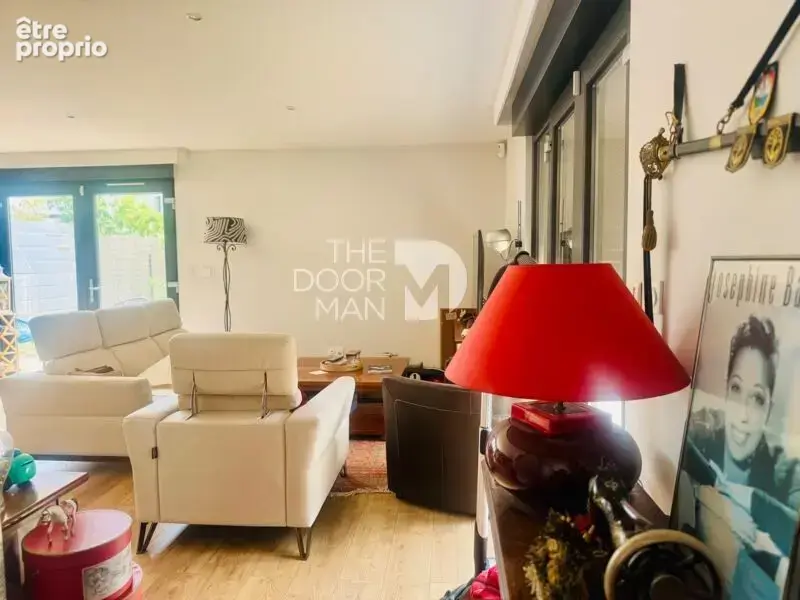 Maison 53000 - photo 4