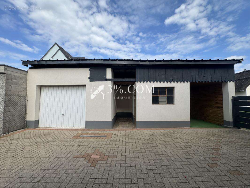 Maison à DOSSENHEIM-SUR-ZINSEL