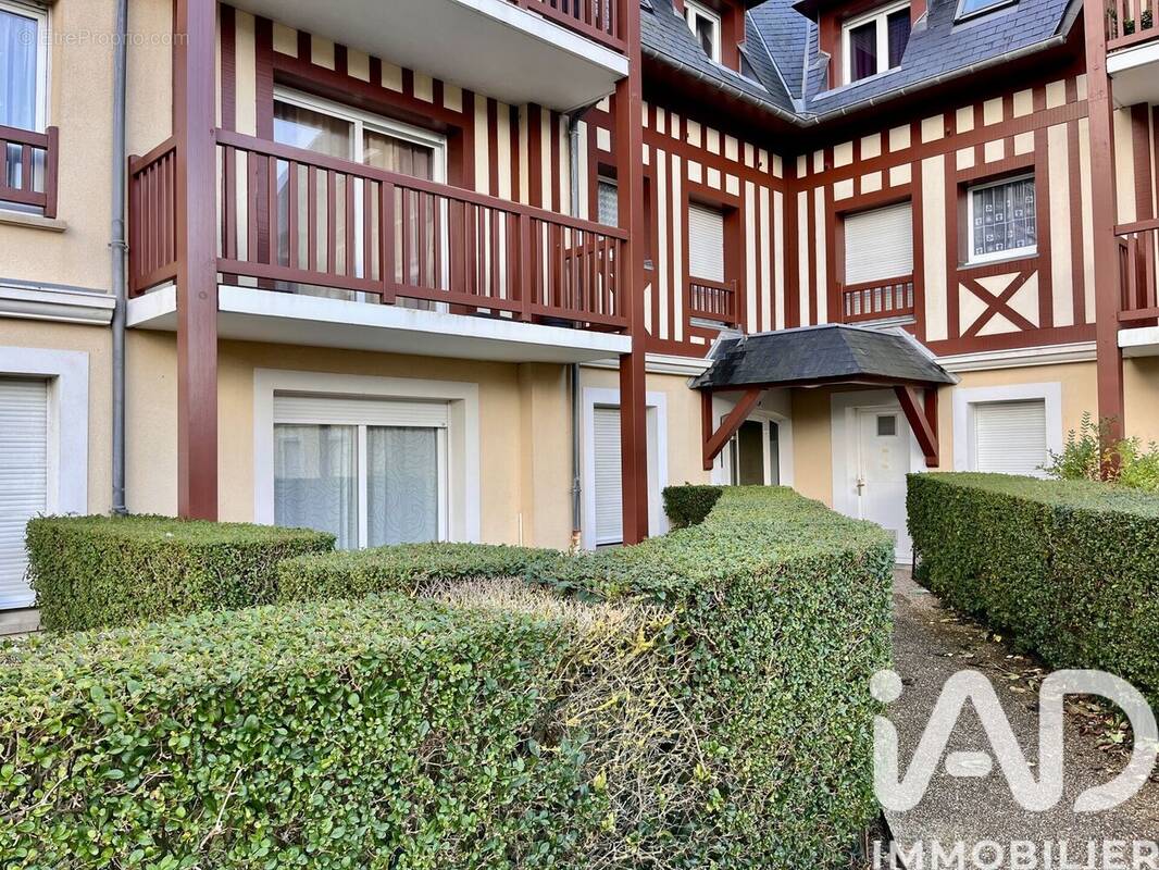 Photo 1 - Appartement à BLONVILLE-SUR-MER