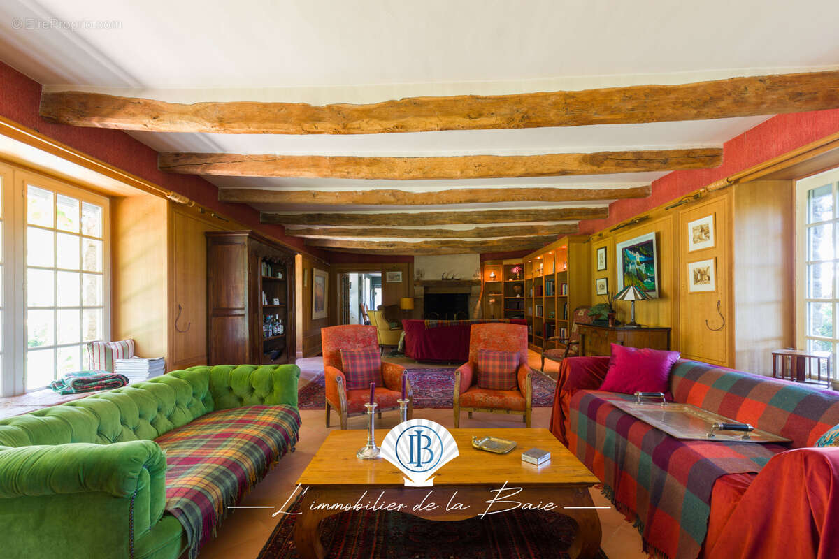 Maison à MINIAC-MORVAN