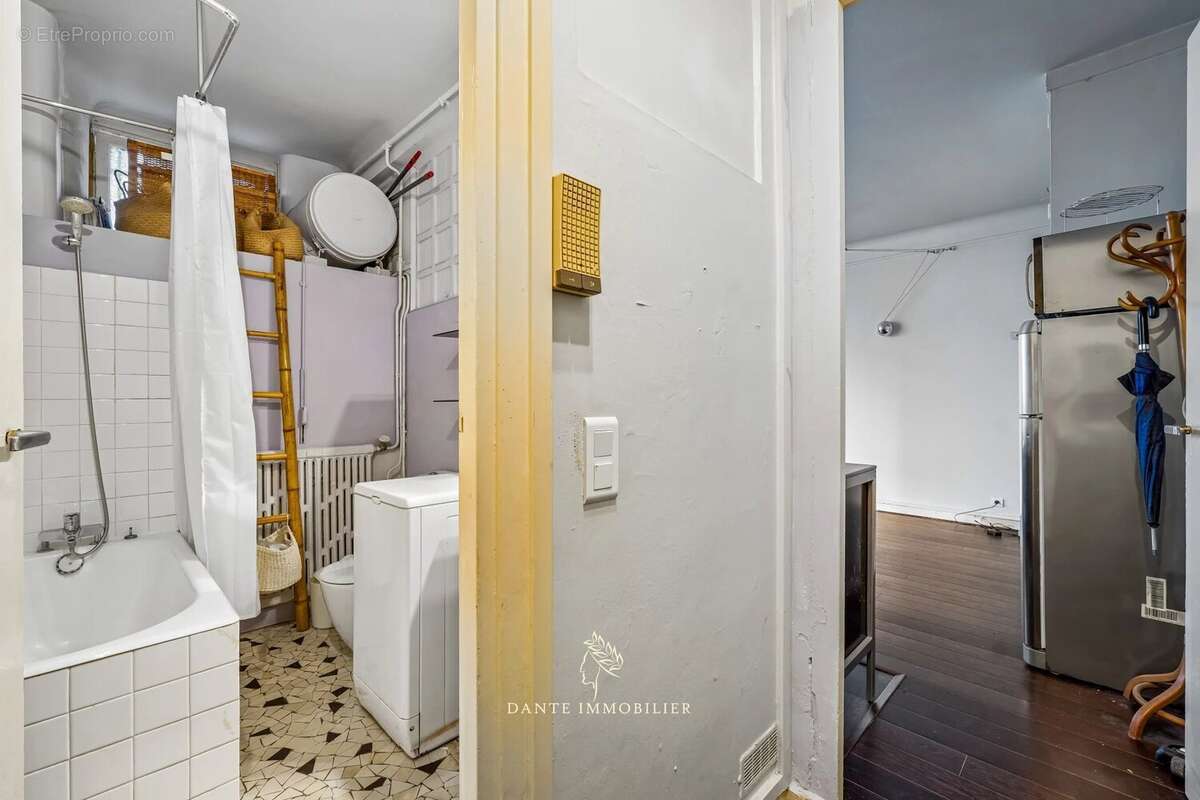 Appartement à PARIS-7E