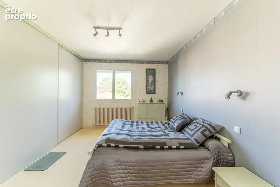 MONTAUBAN - Maison T4 de 110 m2 sur sous-sol complet sur terrain de 3 714 m2 avec piscine. - photo 13