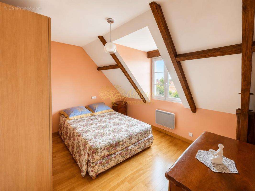 Maison à PONTAULT-COMBAULT