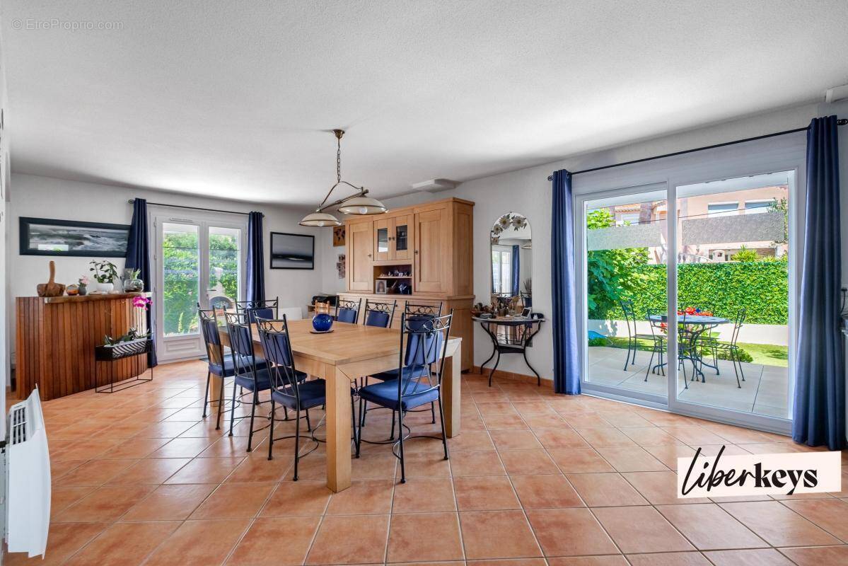 Maison à FREJUS