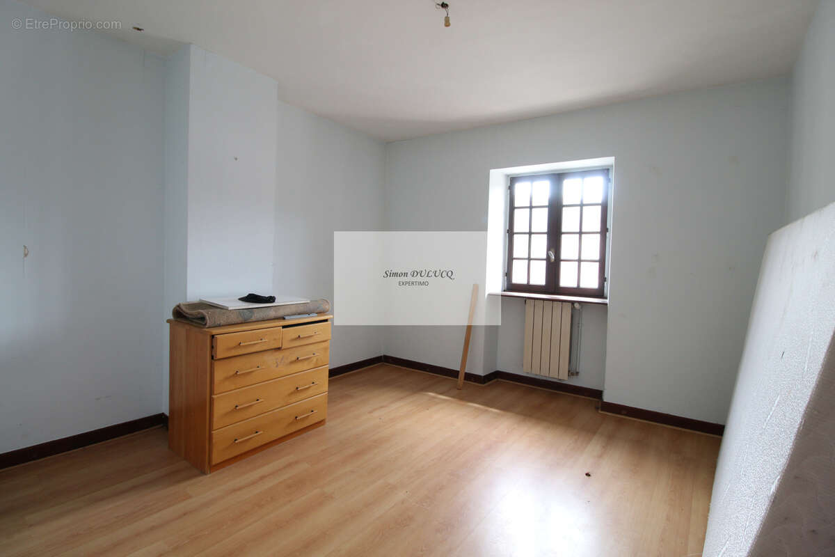 Appartement à SAINT-SERNIN-SUR-RANCE