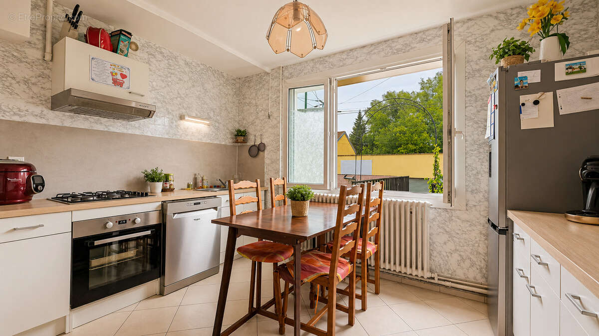 Maison à CHARLEVILLE-MEZIERES