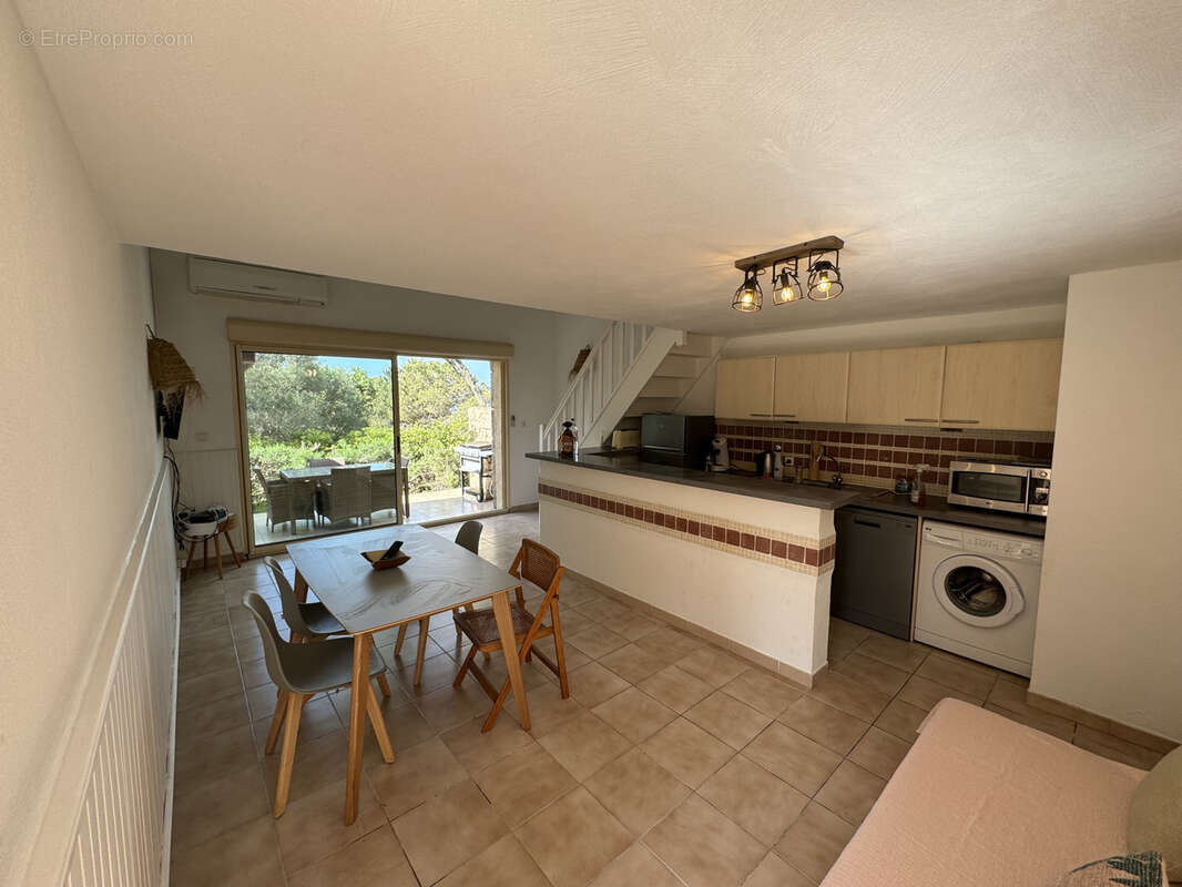 Appartement à OLMETO