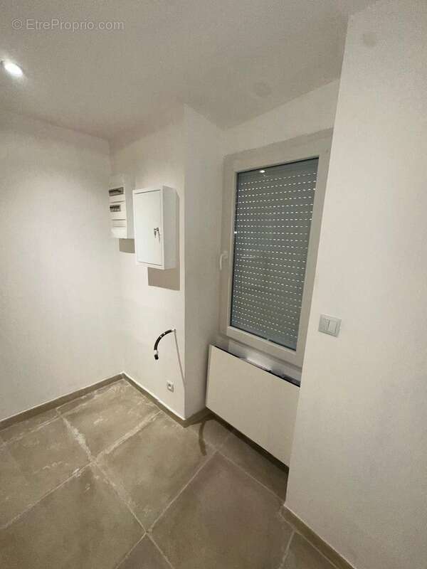 ALES (30) secteur Rochebelle, idéal investisseur immeuble de rapport de 150m² habitable environ et terrasse privative d'environ  - photo 7