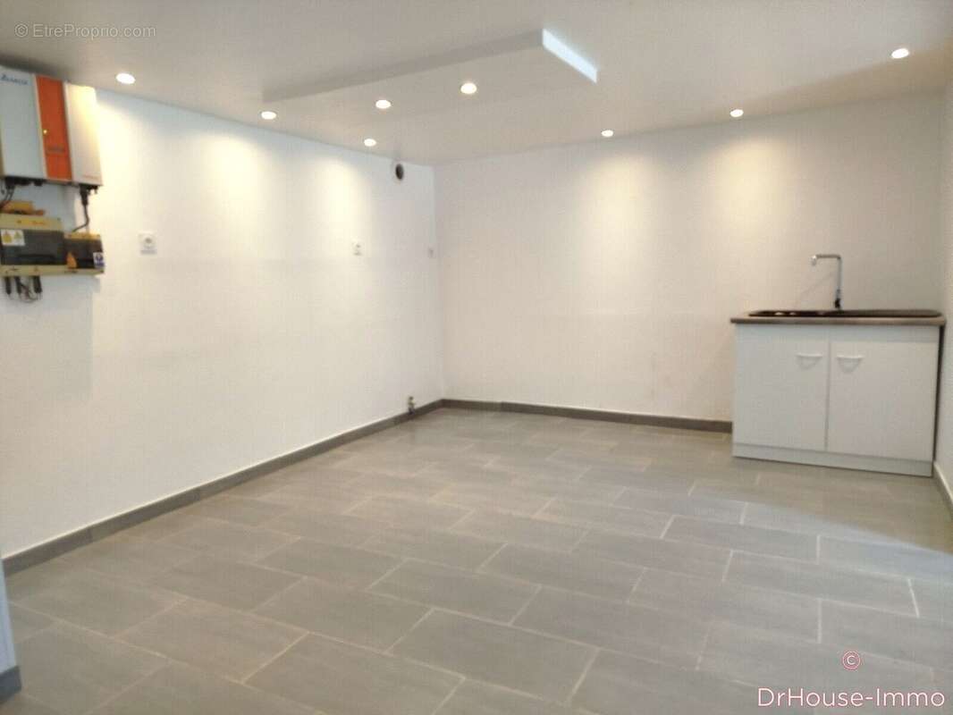 Maison 145 m² à Blendecques  - photo 4
