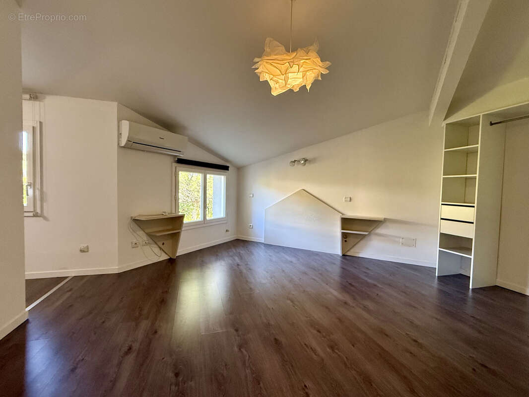 Maison à VILLENEUVE-SUR-LOT