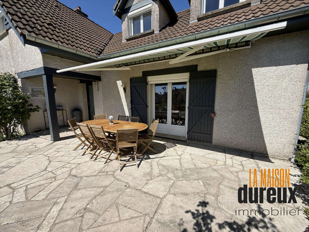 Maison à DAMPIERRE-SUR-SALON