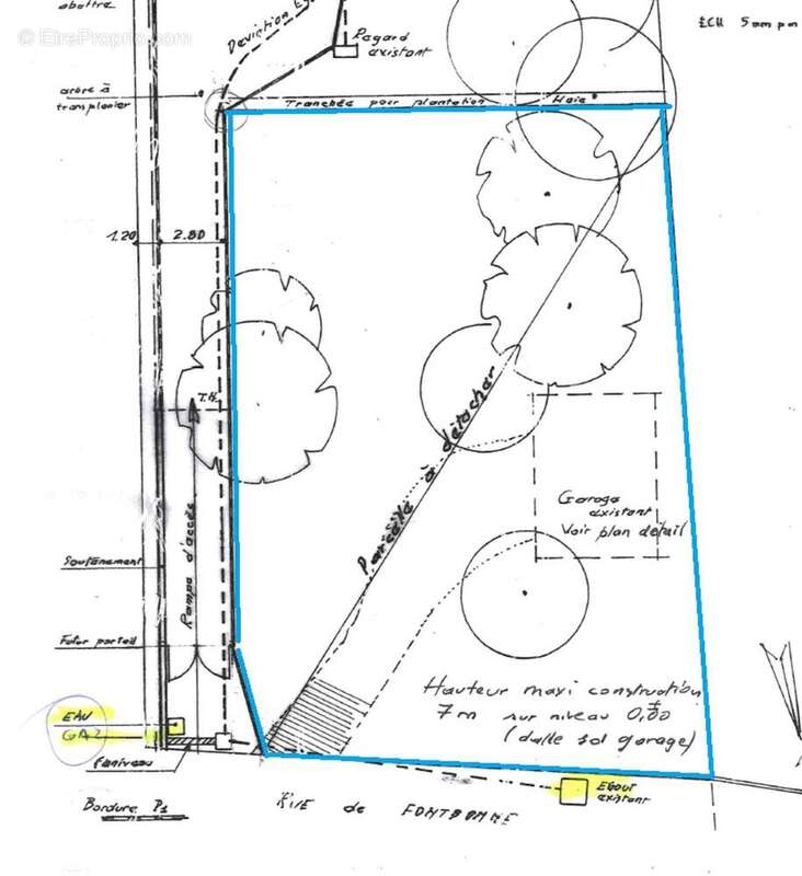 Photo 3 - Terrain à LA TOUR-DE-SALVAGNY