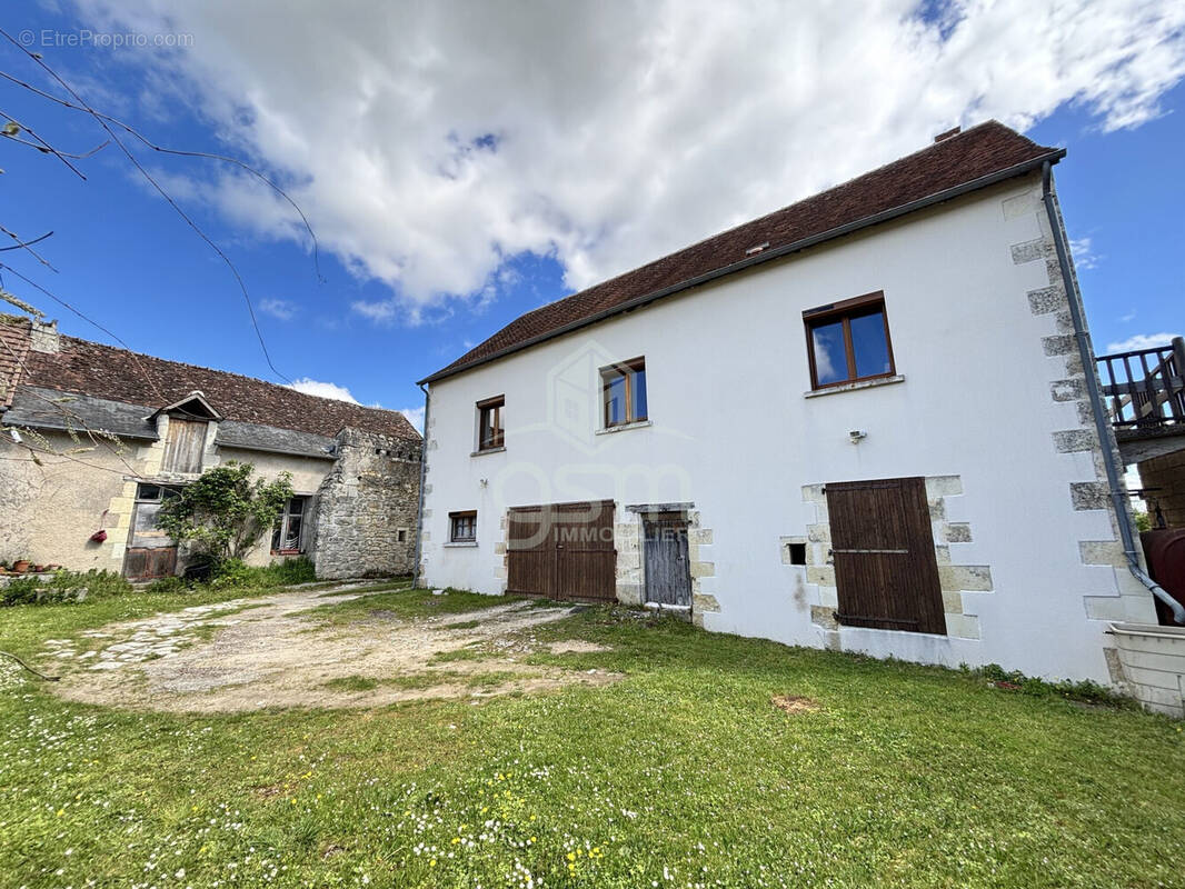 Maison à SAINT-EPAIN