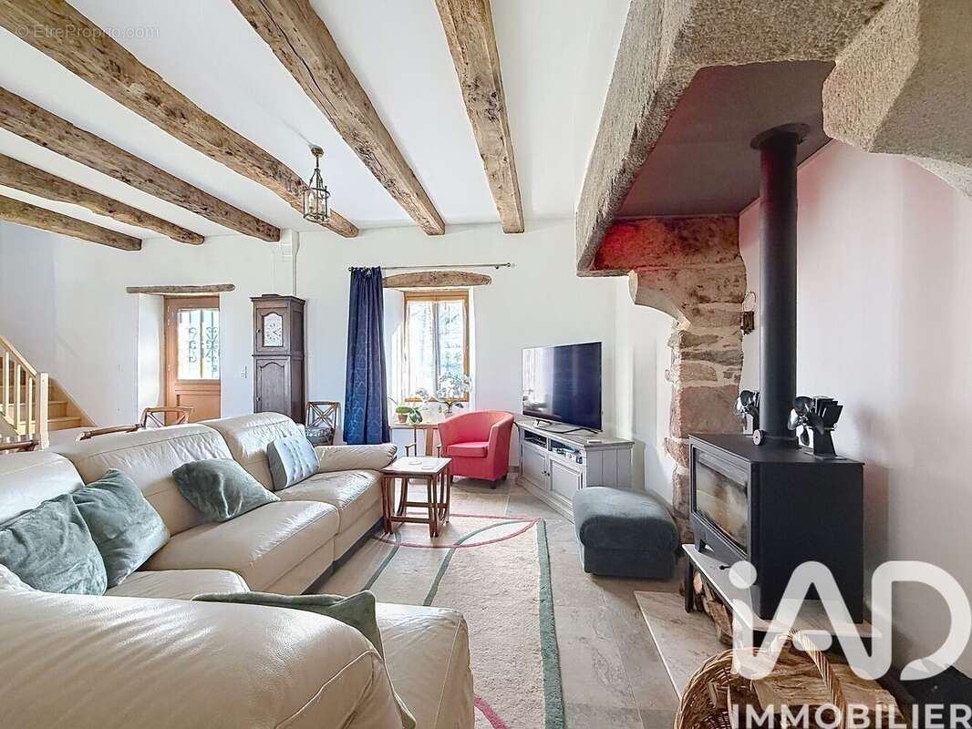 Maison 217 m² à Ruca  - photo 4