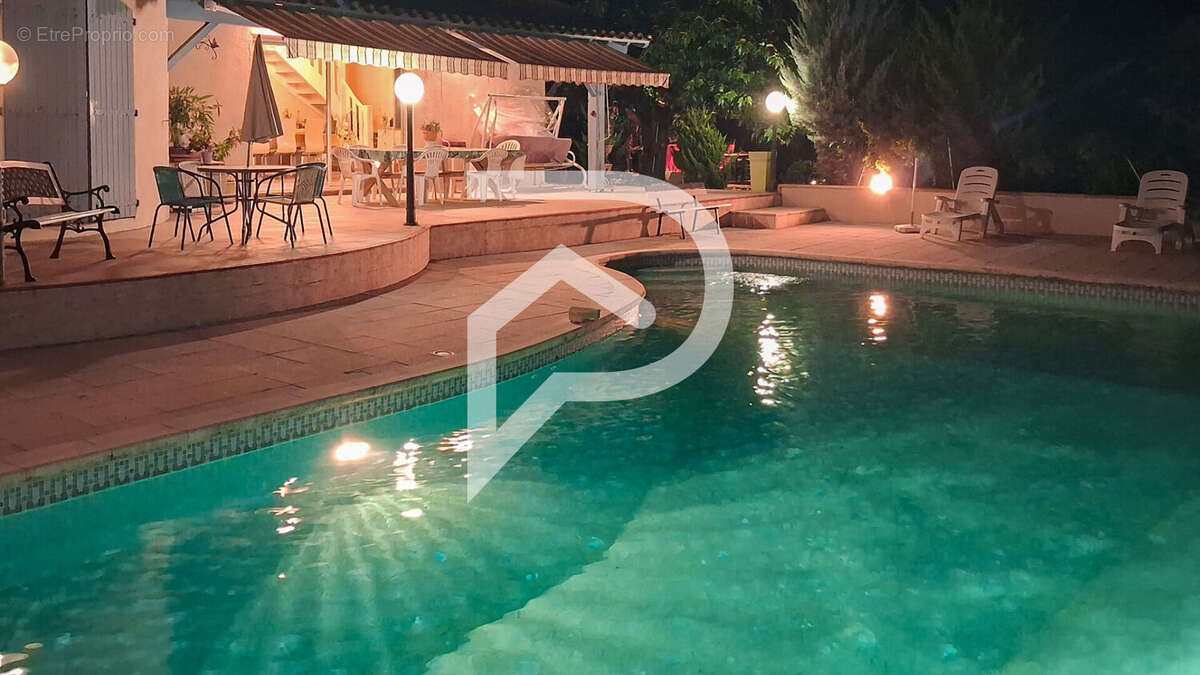 Belle villa avec piscine - photo 15