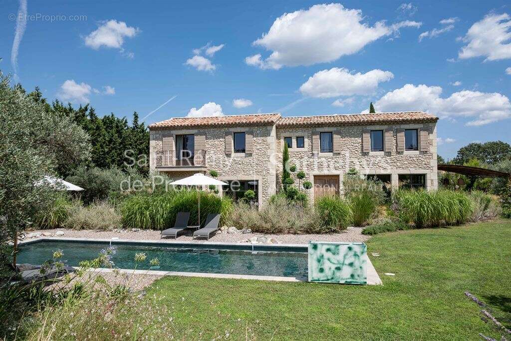 Maison à EYGALIERES