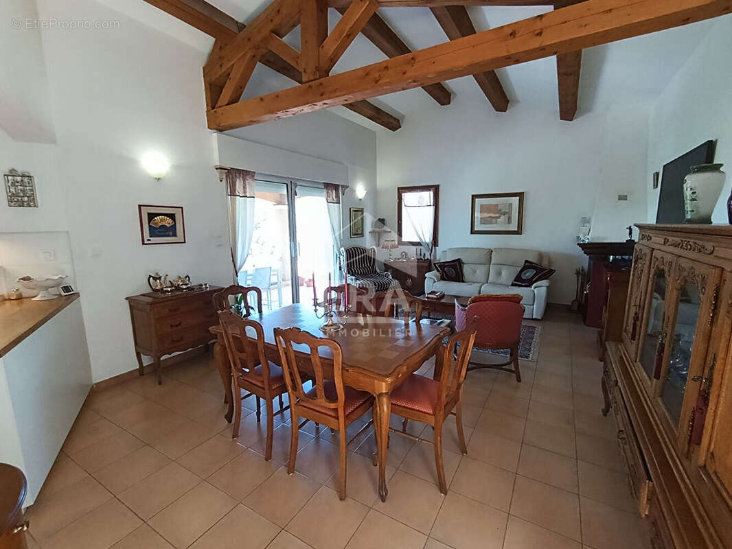 Maison à TARADEAU