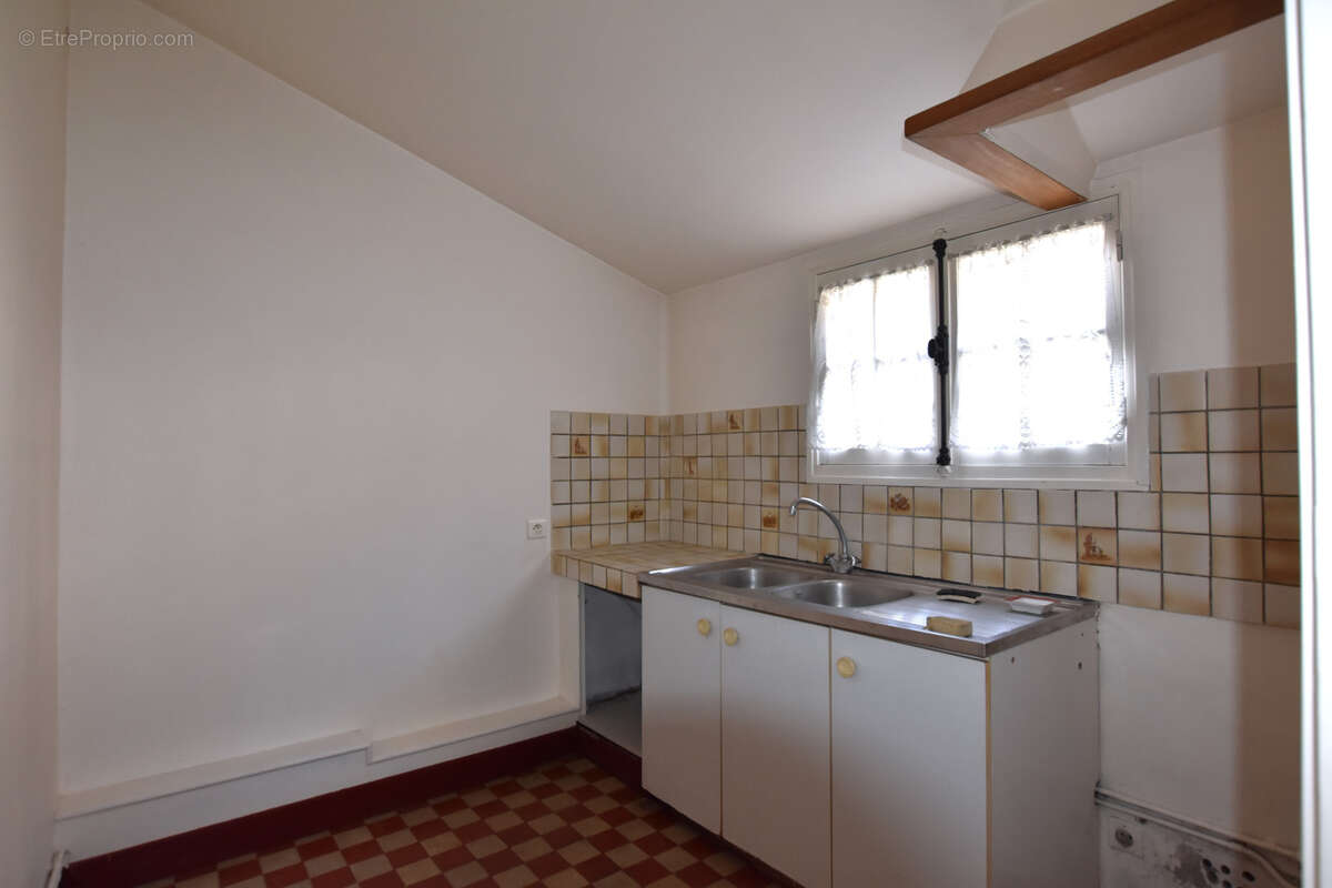 Maison à LES ESSARTS-LE-ROI