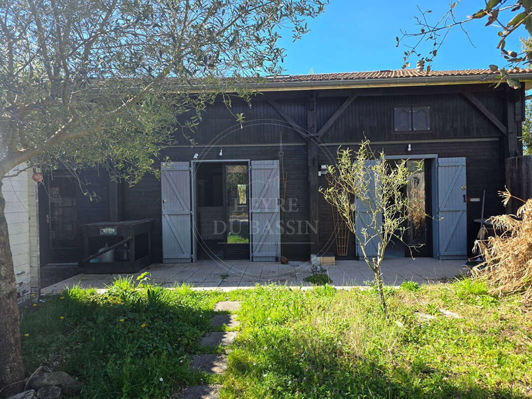 Maison à MIOS