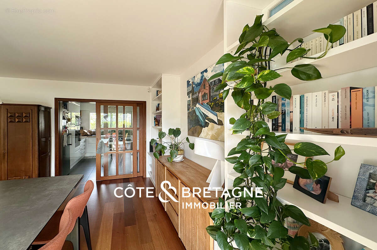 A  larmor-plage, belle maison familiale - prestations soignées et plage a pied  réf : 2026142 - photo 4