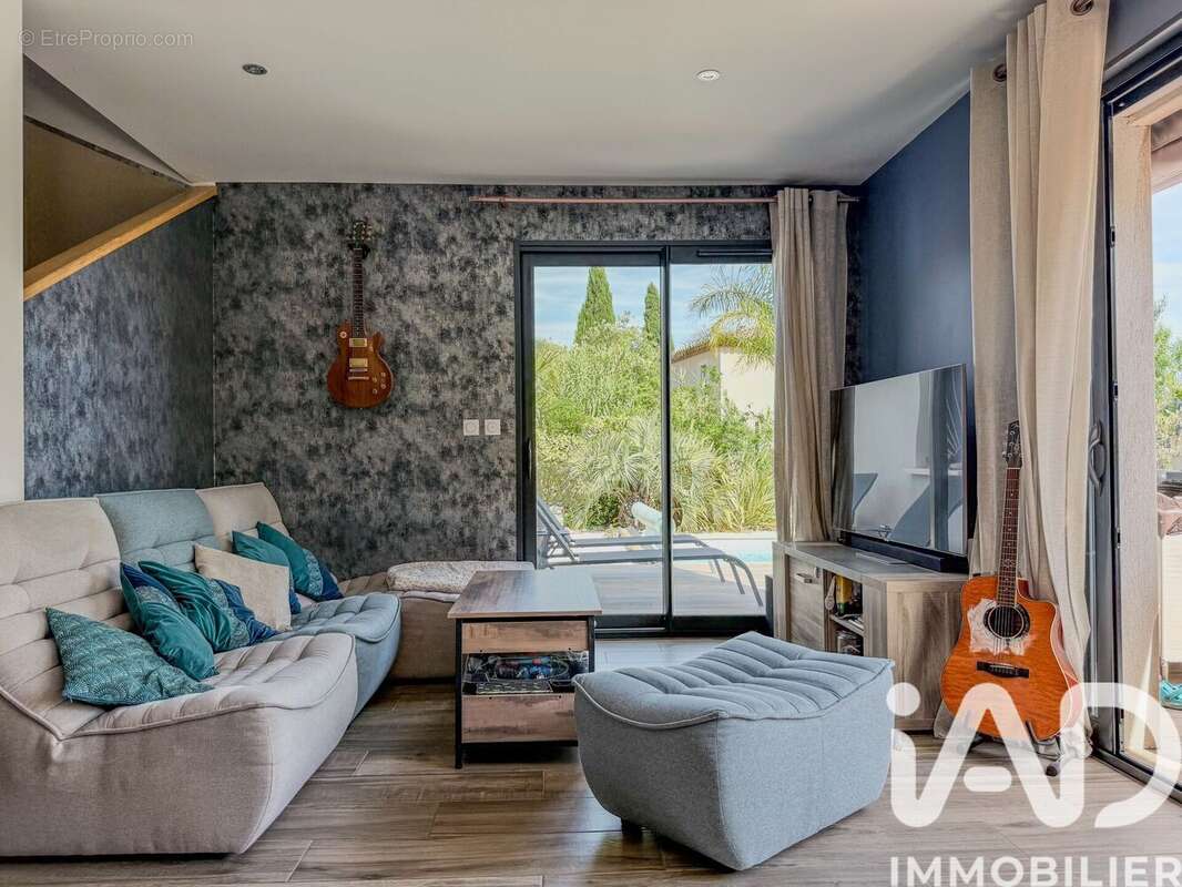 Photo 7 - Maison à CUERS