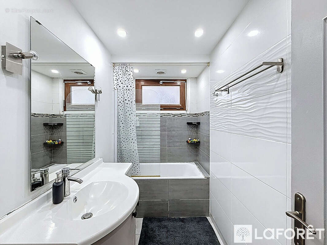 Appartement à VILLIERS-SUR-MARNE