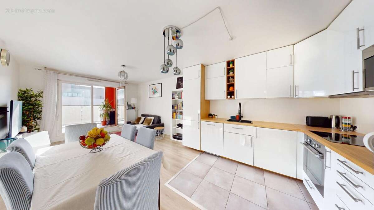 Appartement à BOIS-COLOMBES