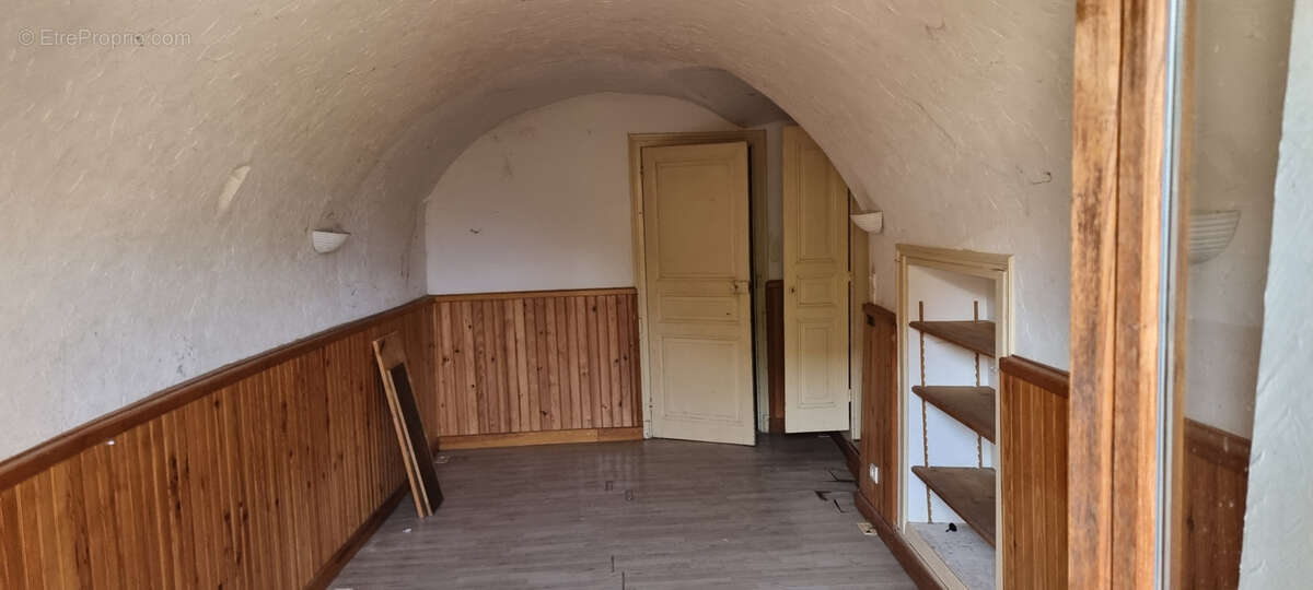 Maison à SAINT-JEAN-DE-LA-PORTE