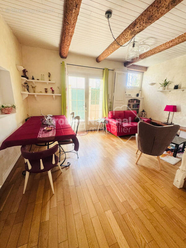 Appartement à GIGNAC-LA-NERTHE