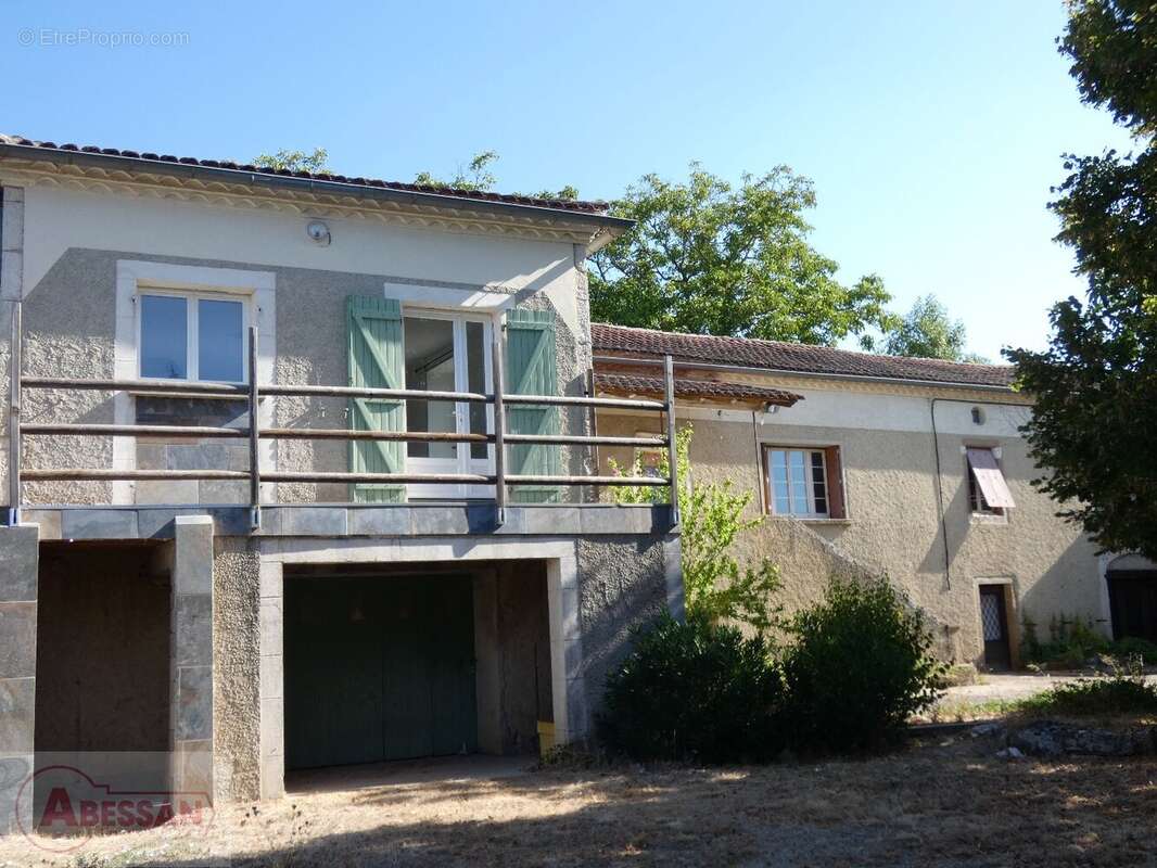 Maison 200 m² à Cordes-Sur-Ciel  - photo 2