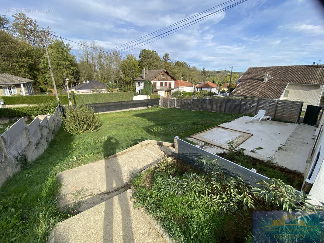 Maison avec 3 appartements - photo 20
