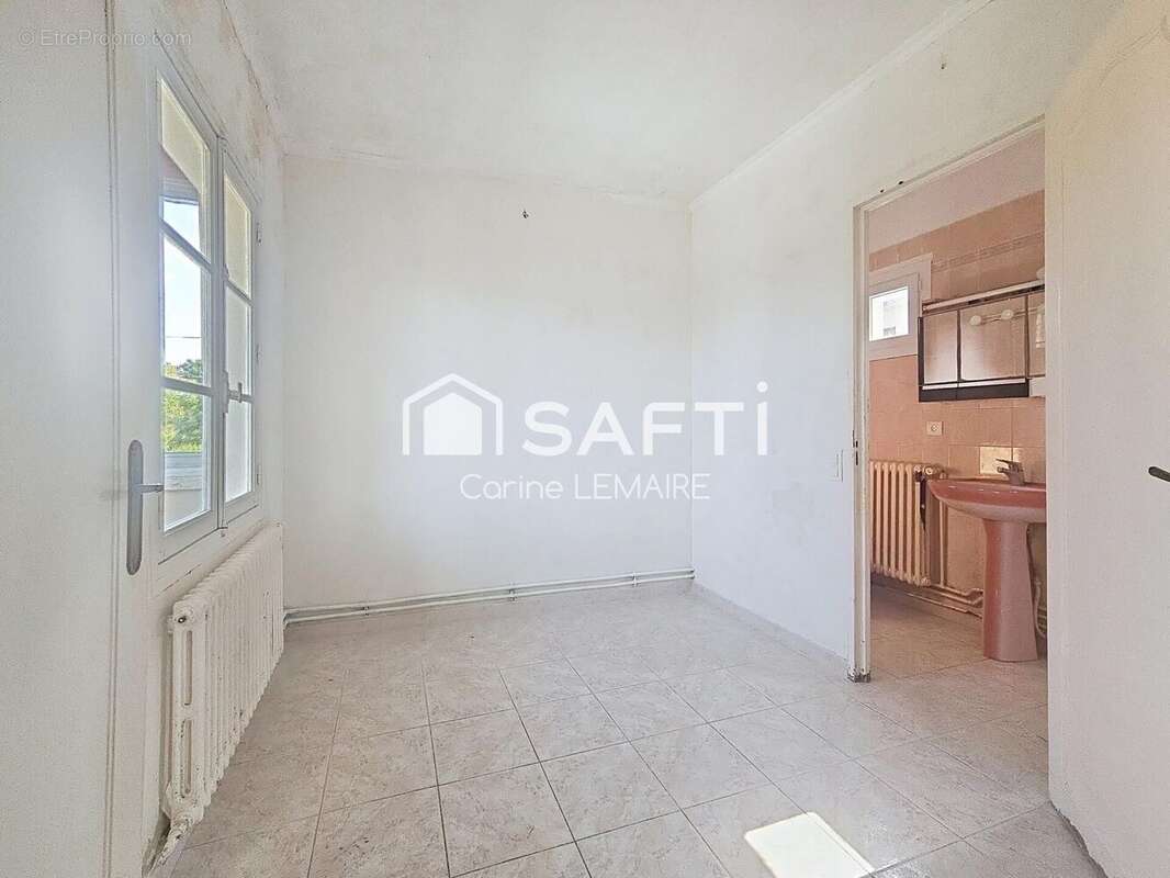 Photo 4 - Maison à VERRIERES-LE-BUISSON