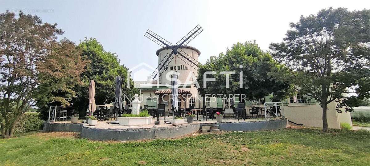 Photo 3 - Commerce à CASTELSARRASIN