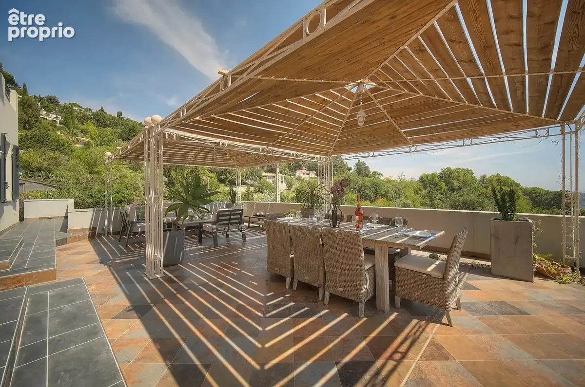 Vence - villa de charme vue mer - 5 chambres - photo 9