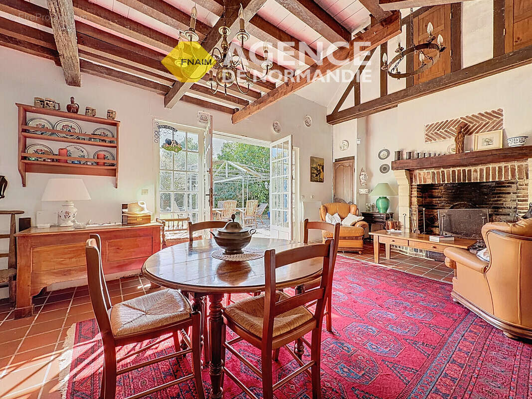 Maison à MONTREUIL-L&#039;ARGILLE