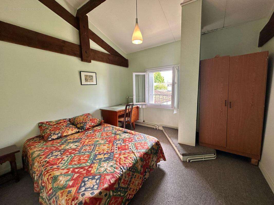 Maison à CASTETS-EN-DORTHE