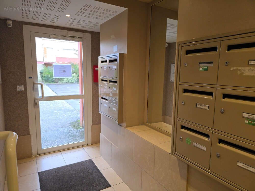 Appartement T3 avec terrasse vu sur Loire !!!!!! - photo 6