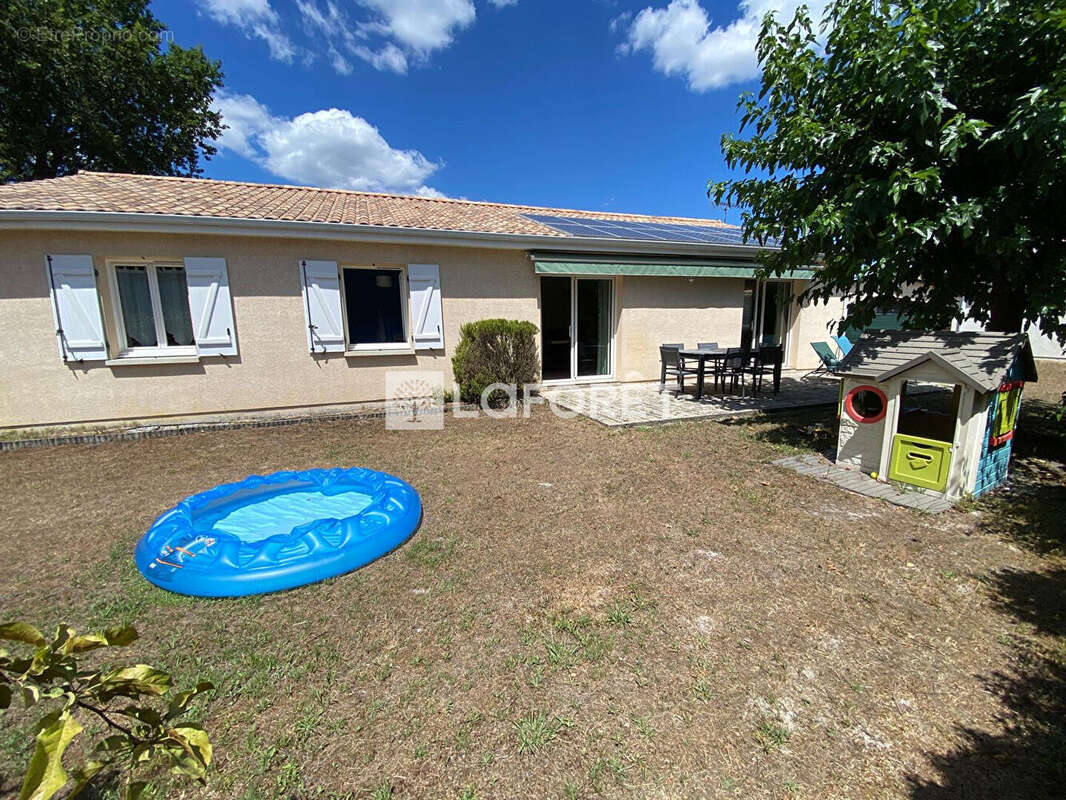 Maison à MARTIGNAS-SUR-JALLE