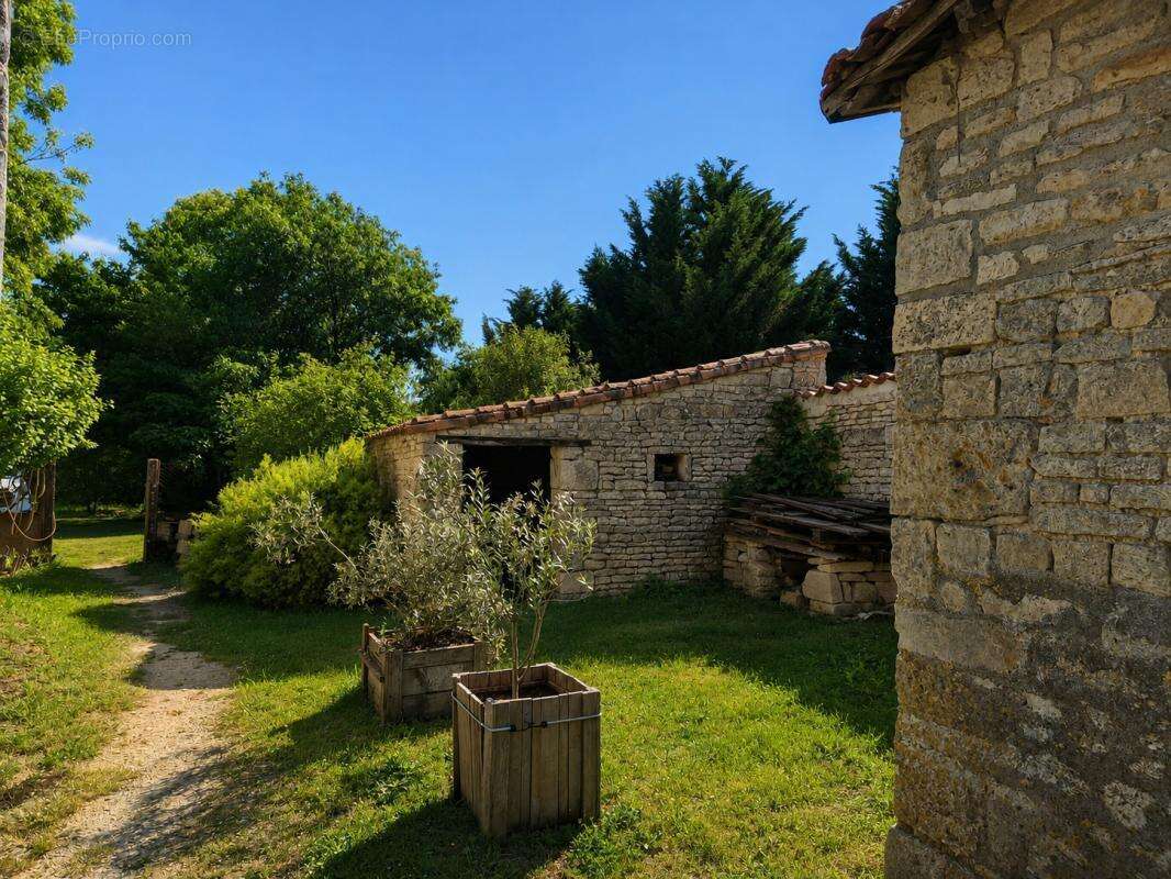 Charmante maison en pierre au calme à la campagne - photo 14