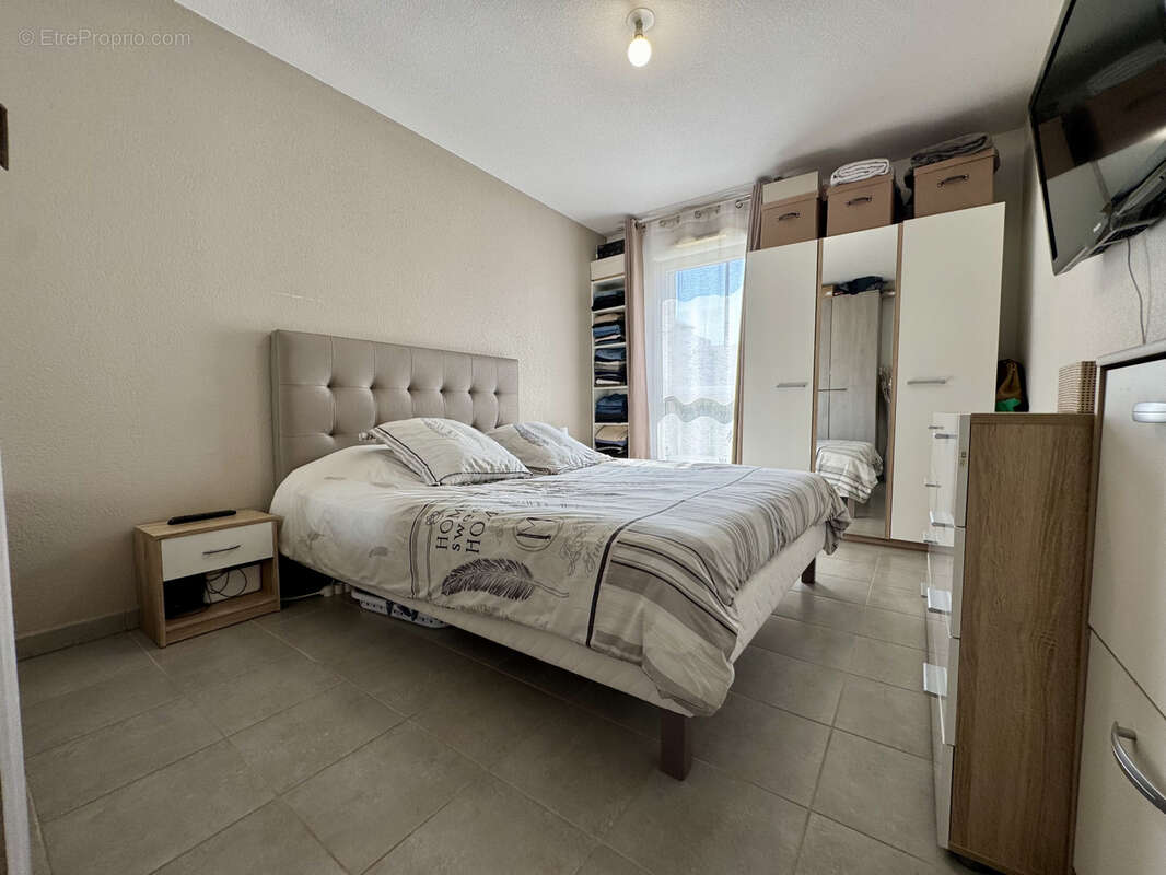 Appartement à LA LONDE-LES-MAURES