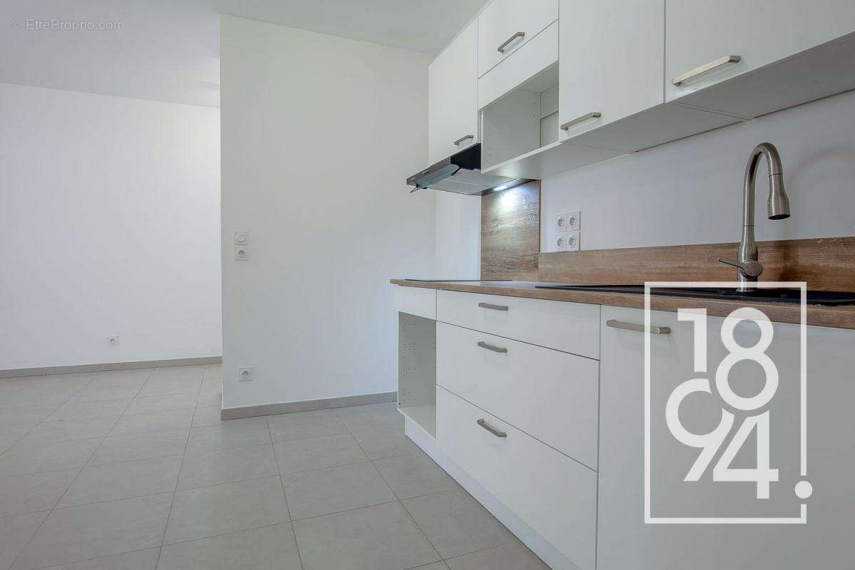 Appartement à SALON-DE-PROVENCE