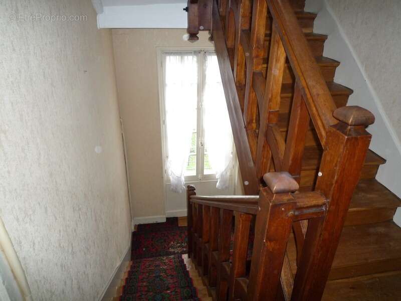 Maison à vendre  10 pièces CHATEAU THIERRY (02) - photo 10